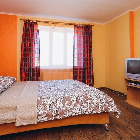 Apartmens Faraon On Illinskaya New Building 6 Floor Sumy Exterior foto